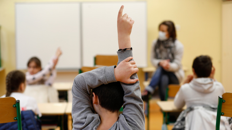 Βρετανία: Τα σχολεία θα πρέπει να αποφασίσουν τα ίδια αν θα ανοίξουν και πάλι