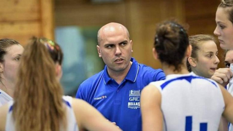 Βόλεϊ  Γυναικών: Ο Α.Ο. Θήρας ανακοίνωσε τον Παπαδόπουλο