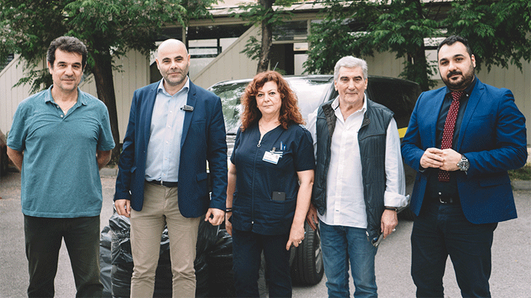 Το ΚΘΒΕ ανοιχτό στην κοινωνία – Παράδοση 100 στολών στο Ιπποκράτειο Γενικό Νοσοκομείο Θεσσαλονίκης