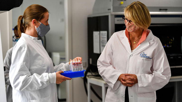 Γερμανία: Τα επιβεβαιωμένα κρούσματα αυξήθηκαν κατά 638