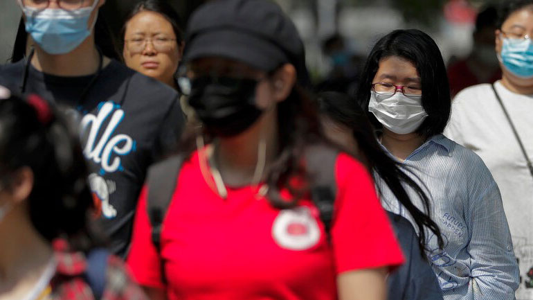 Κίνα: Η διευθύντρια του Ινστιτούτου Ιολογίας της Ουχάν αρνείται οποιαδήποτε ευθύνη