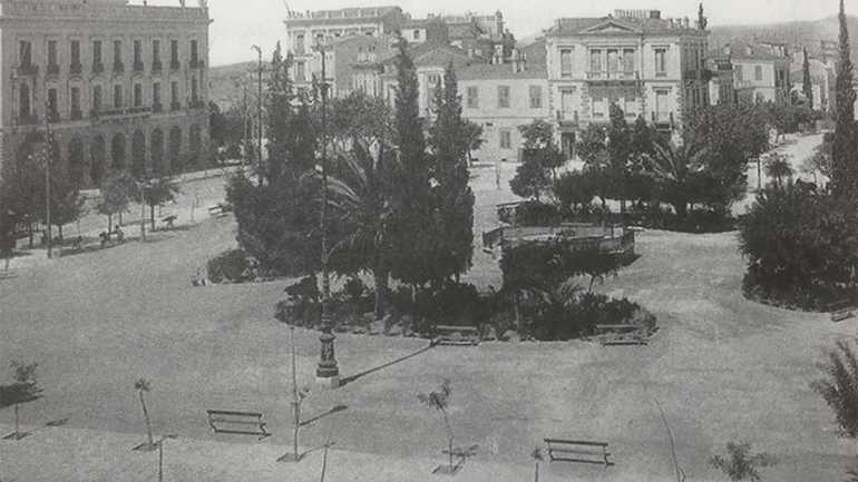 Σκηνές από την πλατεία Ομονοίας πριν από 100 και πλέον χρόνια