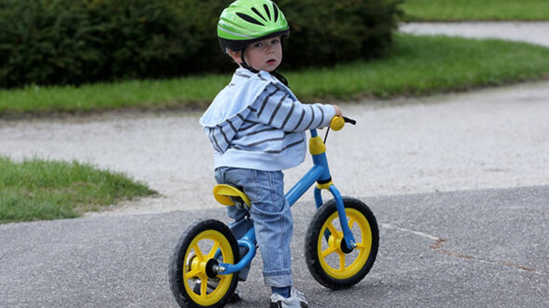Εύκολα tips για να μάθετε ποδήλατο στο παιδί σας
