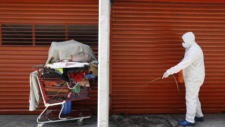 Covid-19: 12 νέοι θάνατοι και 498 νέα κρούσματα στον Ισημερινό