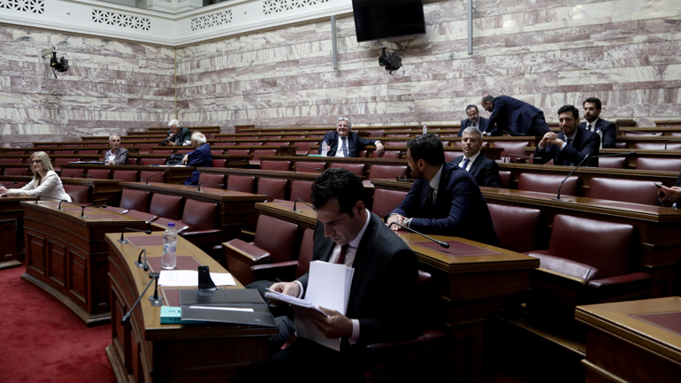 Αποχώρησε ο ΣΥΡΙΖΑ από την συνεδρίαση για Παπαγγελόπουλο