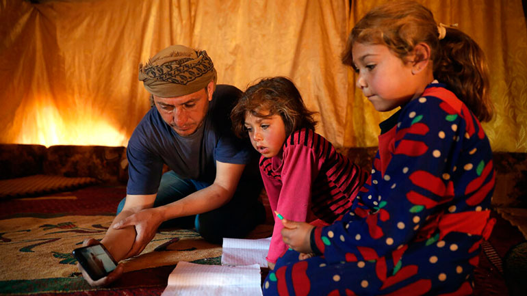 Συρία: Χαλαρώνουν τα περιοριστικά μέτρα παρά την αύξηση των κρουσμάτων