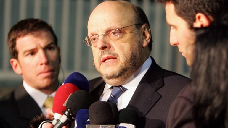 Κεντρομόλοι Δεξιοί σε Δεξιό Κεντρόφυγο χώρο!!!!!