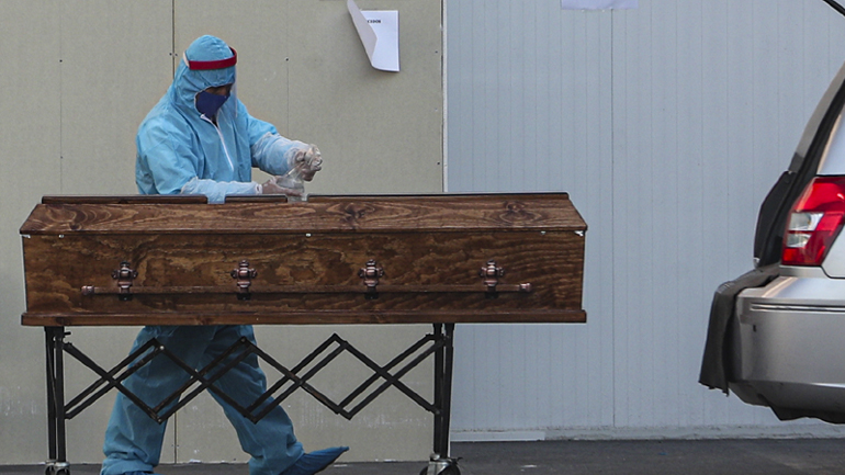 Covid-19: Πάνω από 347.000 οι θάνατοι σε όλον τον κόσμο, ξεπερνούν τα 5,5 εκατομμύρια τα κρούσματα