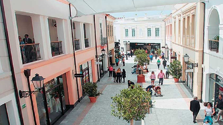 Ανοιχτά τις Κυριακές τα μαγαζιά στο Επιχειρηµατικό Πάρκο στα Σπάτα