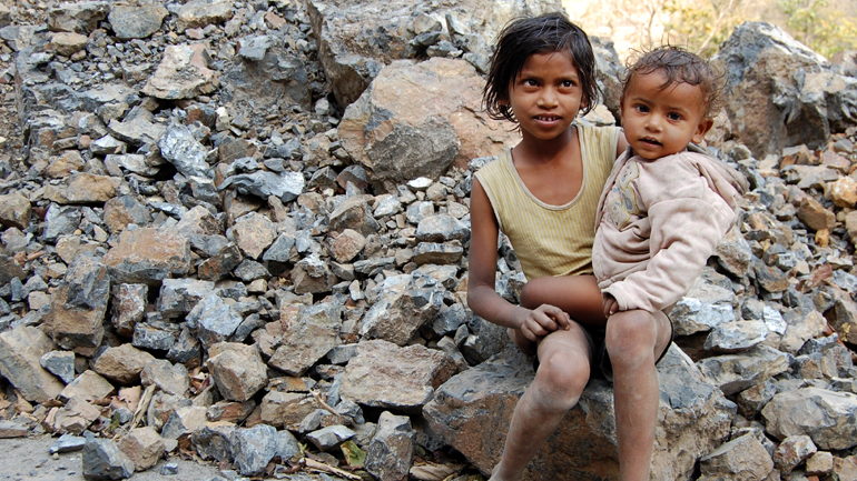 Κορωνοϊός: Έως και 86 εκατ. παιδιά ακόμη απειλούνται από τη φτώχεια