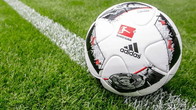 Ντέρμπι για μια θέση στην Bundesliga