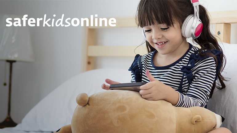 Πώς μπορούμε να μειώσουμε τον χρόνο που περνούν τα παιδιά μπροστά στην οθόνη