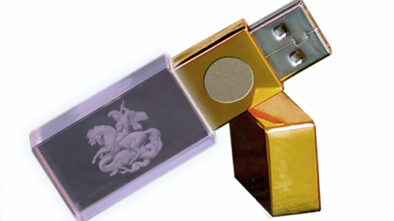 5G: Απατεώνες εκμεταλλεύονται την άγνοια του κόσμου για να πουλήσουν… USB στικάκια