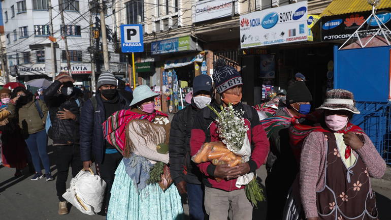 Βολιβία: Αίρονται από τη Δευτέρα ορισμένα από τα περιοριστικά μέτρα