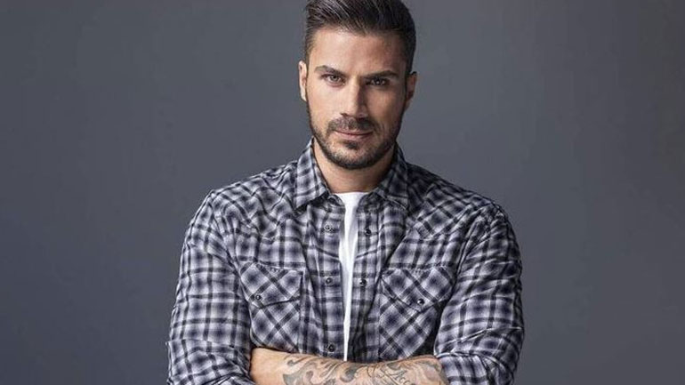 Άκης Πετρεζίκης: Θα είναι στον Alpha την επόμενη σεζόν;