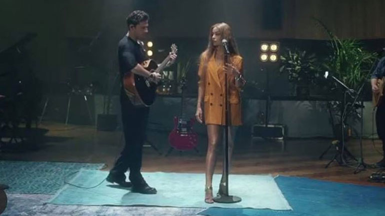 Στο Σπίτι με τον Αργυρό: Το μοναδικό ντουέτο με την Ελένη Φουρέιρα