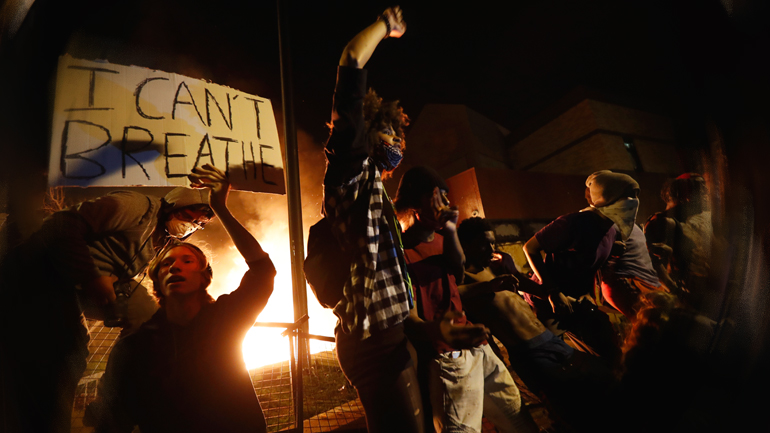 Καζάνι που βράζει οι ΗΠΑ