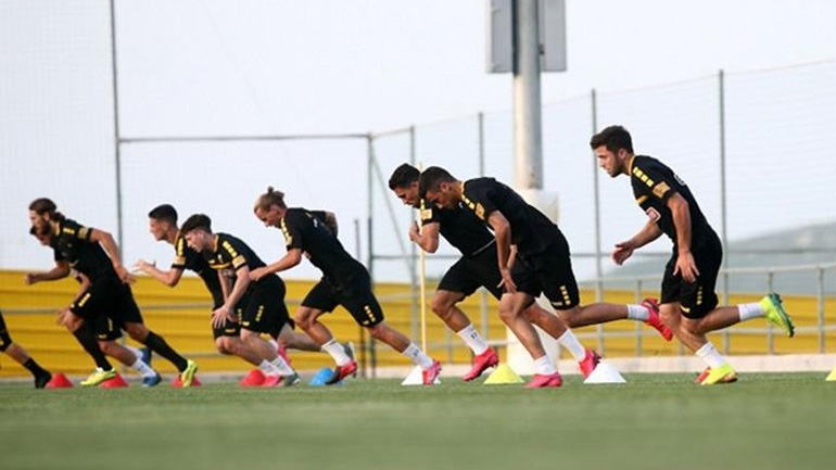 Συμφωνία για τις περικοπές στην ΑΕΚ