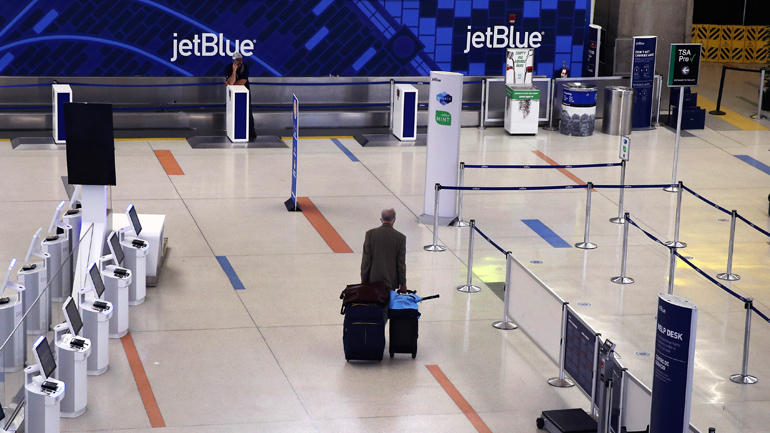 Το αεροδρόμιο της Μάλτας θα ανοίξει και πάλι την 1η Ιουλίου