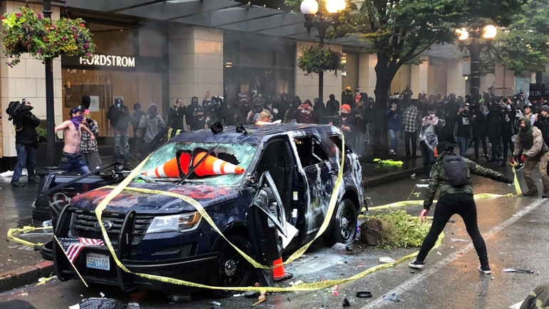 Δολοφονία Φλόιντ: Απαγόρευση κυκλοφορίας στην Ουάσινγκτον