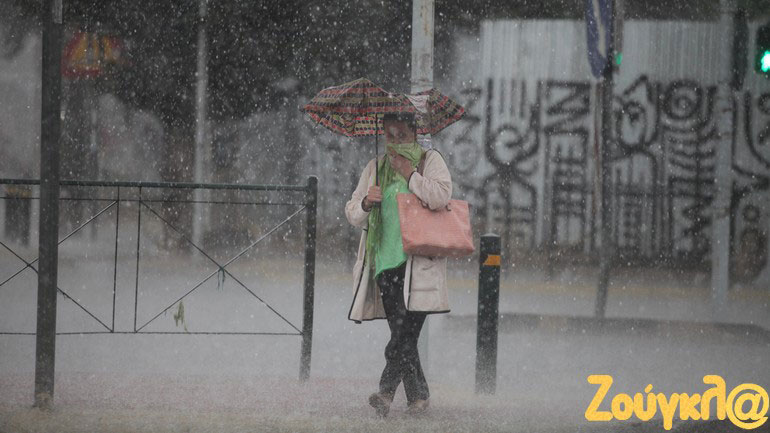 Κακοκαιρία με χαλάζι στα βόρεια προάστια
