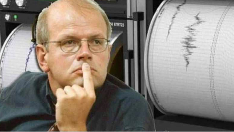 Ο Τσελέντης για την αποχώρηση Χουλιάρα από το Facebook: «Αιδώς Αργείοι ή μήπως αχρείοι;»