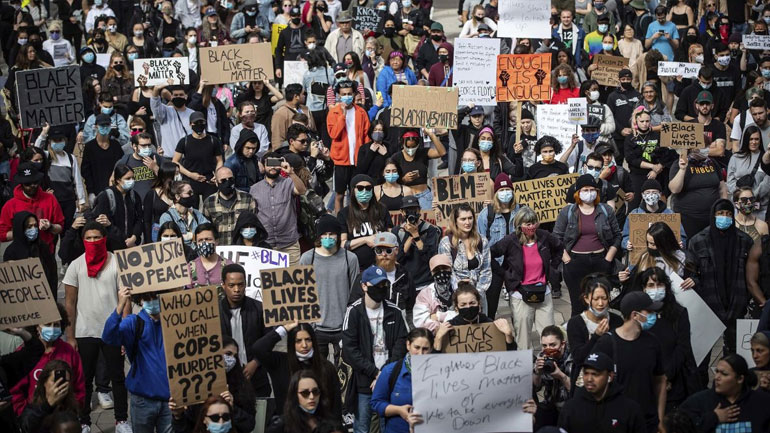 Διαδήλωση στο Σίδνεϊ για τον θάνατο του Τζορτζ Φλόιντ