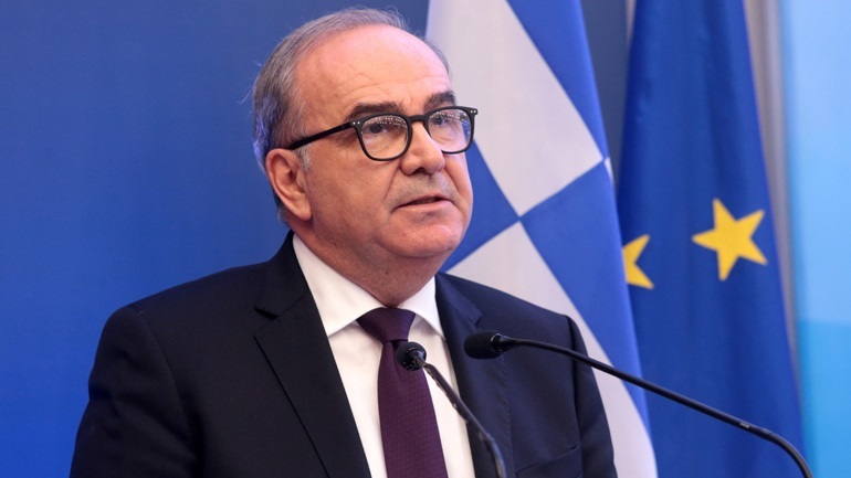 Νέα άρση μέτρων για τον κορωνοϊό – Ανοίγουν και οι εσωτερικοί χώροι στην εστίαση