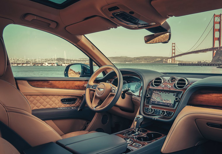 Η πολυτέλεια είναι σήμα κατατεθέν της βρετανικής φίρμας