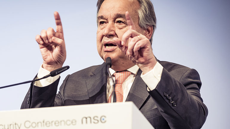 Αντόνιο Γκουτέρες: Καμία χώρα δεν μπορεί να διαχειριστεί τη μετανάστευση μόνη της