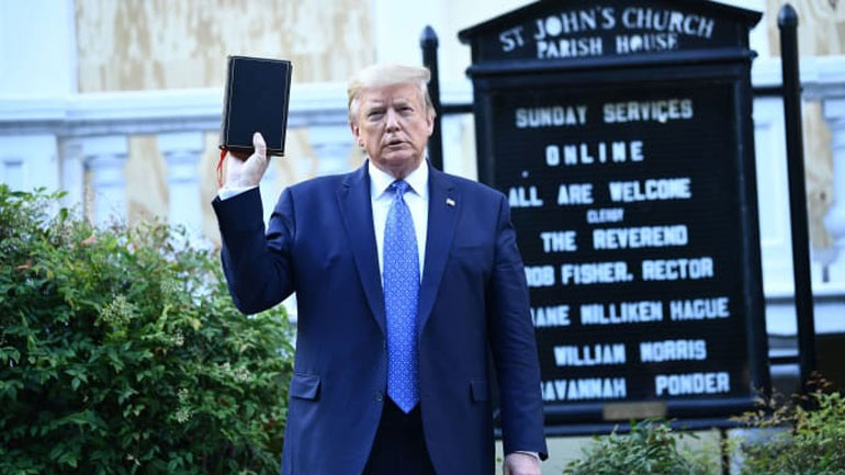 Οι διαδηλώσεις συνεχίζονται – Ο Τραμπ απειλεί