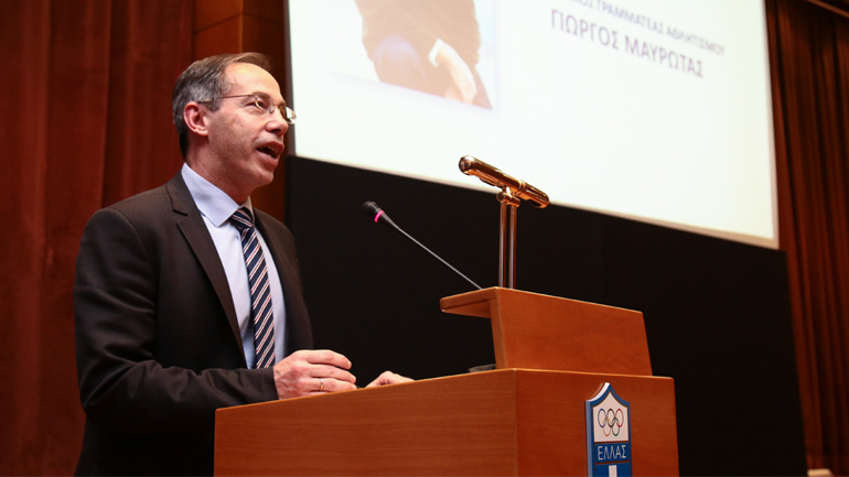 Μαυρωτάς: «Πλασματική η μείωση των επιχορηγήσεων, δεν καταλαβαίνουμε την έκπληξη κάποιων ομοσπονδιών»