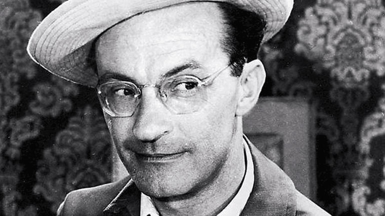 Σαν σήμερα έφυγε από τη ζωή ο σπουδαίος ηθοποιός Ντίνος Ηλιόπουλος