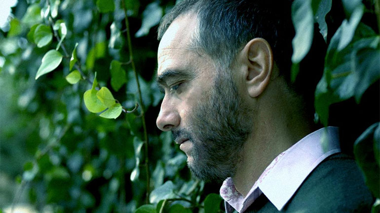 #snfccAtHome: music: Ο Κωνσταντίνος Βήτα live από τον Θόλο του Πάρκου Σταύρος Νιάρχος