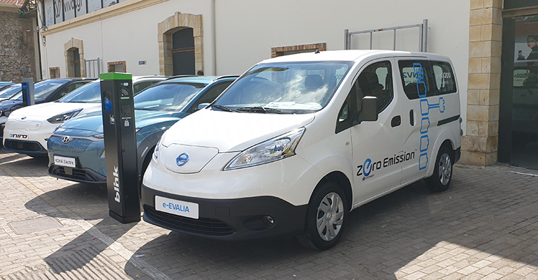 Όσοι θέλουν να αποκτήσουν ηλεκτρικό επαγγελματικό όχημα θα έχουν μέγιστο κέρδος έως 5.500 ευρώ