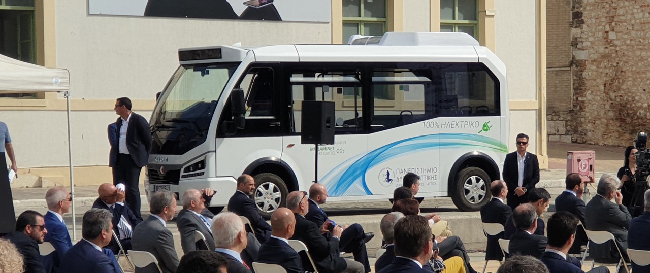 Το συγκεκριμένο ηλεκτρικό λεωφορείο 17 θέσεων έχει φτιαχτεί στην Ελλάδα