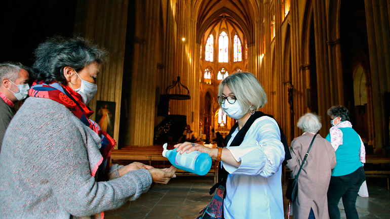 Γαλλία: 31 νέα θύματα – Στους 29.142 συνολικά οι θάνατοι