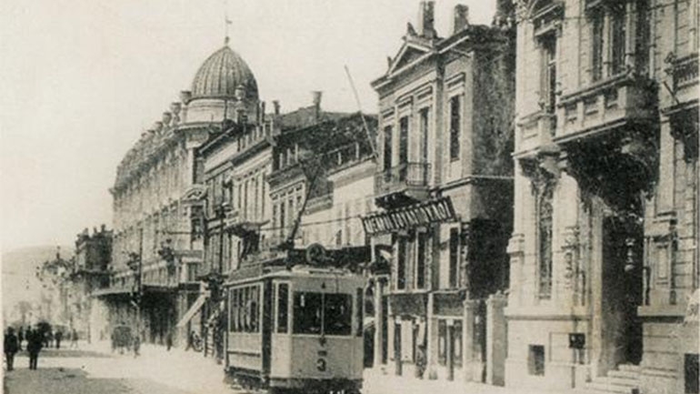 Στην Αθήνα Κάποτε (διαφορές & ομοιότητες) – Το νέο μυθιστόρημα της Μαρικαίτης Καμβασινού