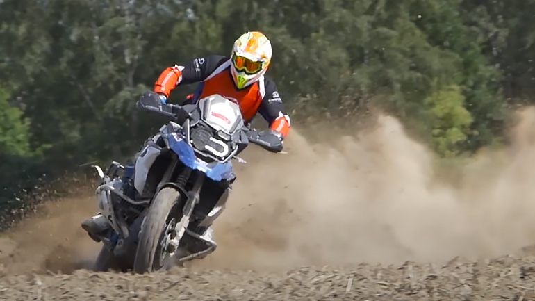 Σκληροπυρηνικό enduro με μεγάλα On/Off; Είναι θέμα εξάσκησης! Σκληροπυρηνικό enduro με μεγάλα On/Off; Είναι θέμα εξάσκησης!