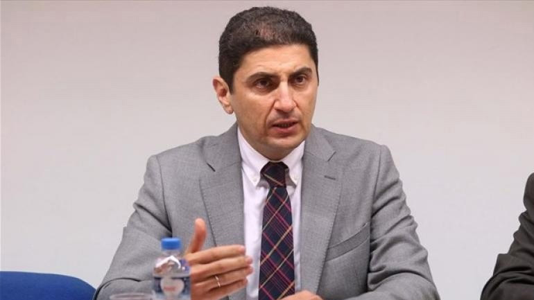 Αυγενάκης: «Κύριε Βασιλακόπουλε, γνωρίζετε κάτι και δεν μας το λέτε;»