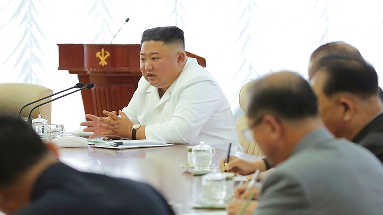 Η Πιονγκγιάνγκ κλείνει όλους τους διαύλους επικοινωνίας με τη Νότια Κορέα