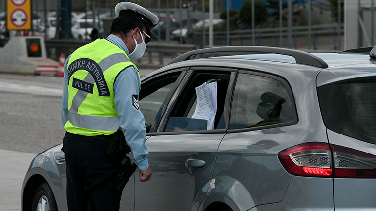 Τροχαία: Οι περισσότεροι παραβάτες μιλούν στο κινητό ή έχουν καταναλώσει υπερβολικό αλκοόλ