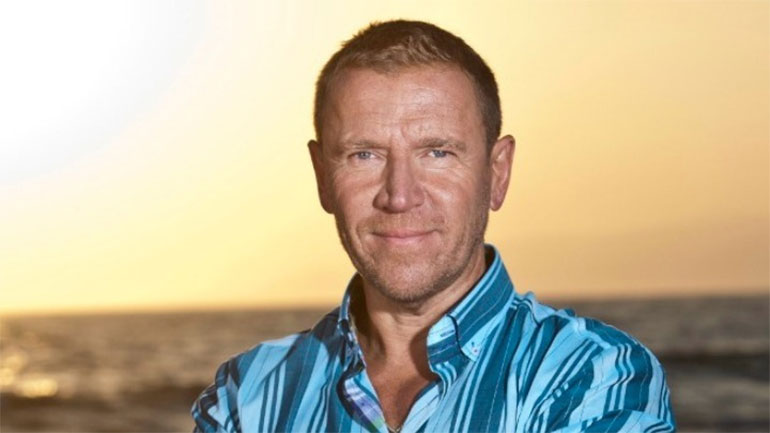 Ο Ρένι Χάρλιν θα γυρίσει κωμωδία στη Φινλανδία με τα νέα πρωτόκολλα λόγω του κορωνοϊού