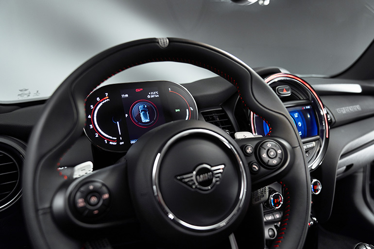 Ο πίνακας οργάνων...