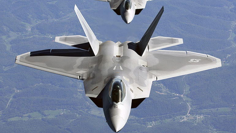 Αμερικανικά μαχητικά αεροσκάφη αναχαίτισαν τέσσερα ρωσικά βομβαρδιστικά κοντά στην Αλάσκα