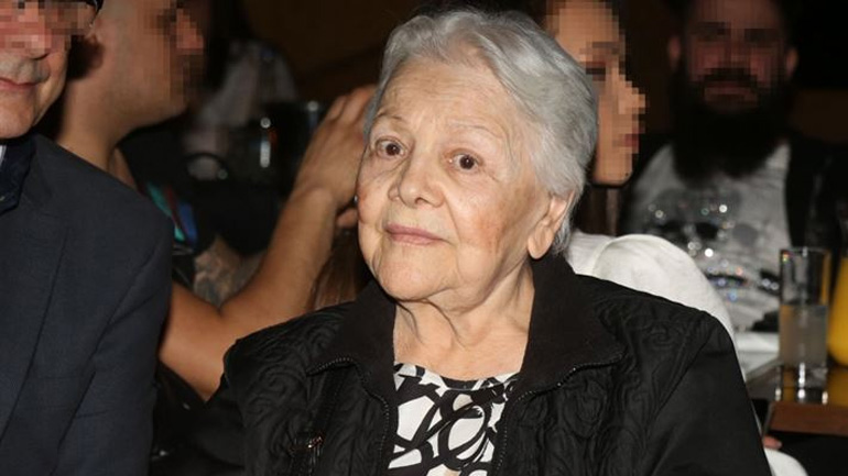 Τα συγκινητικά λόγια της Μαίρης Λίντα μέσα από το Γηροκομείο: «Δεν μπορώ να δω ούτε την κόρη μου»