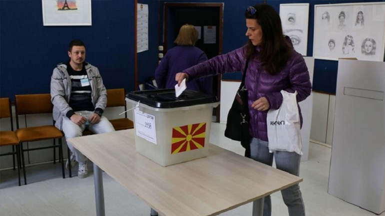 Βόρεια Μακεδονία: Στις 5 ή 12 Ιουλίου οι εκλογές