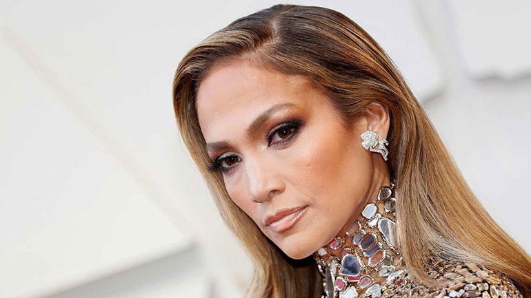 Η κρέμα που χρησιμοποιεί η Jennifer Lopez για να διατηρεί μια νεανική επιδερμίδα