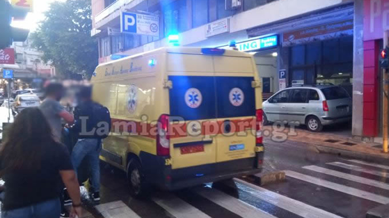 Λαμία: Μηχανάκι παρέσυρε παιδί εν μέσω νεροποντής