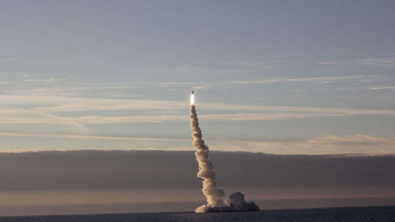 Σαουδική Αραβία: Αναχαιτίστηκε πύραυλος από την Υεμένη